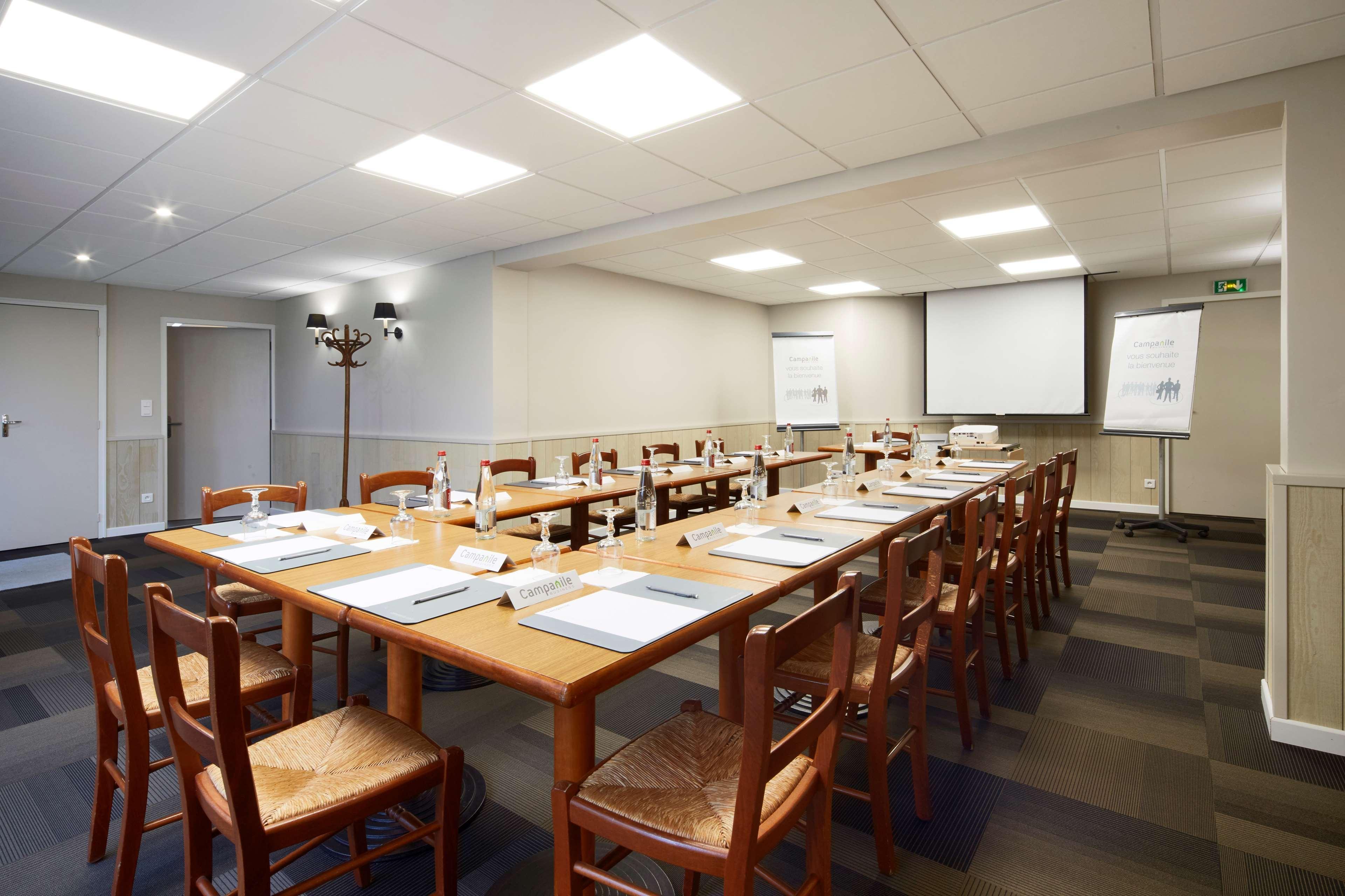 Campanile Le Mans - Arnage Hotel Ngoại thất bức ảnh