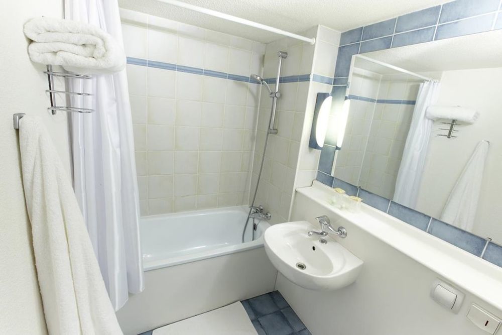 Campanile Le Mans - Arnage Hotel Phòng bức ảnh